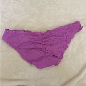 VS Ruffle Cheeky Swim Bottom